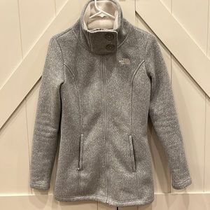 Women’s North Face fleece